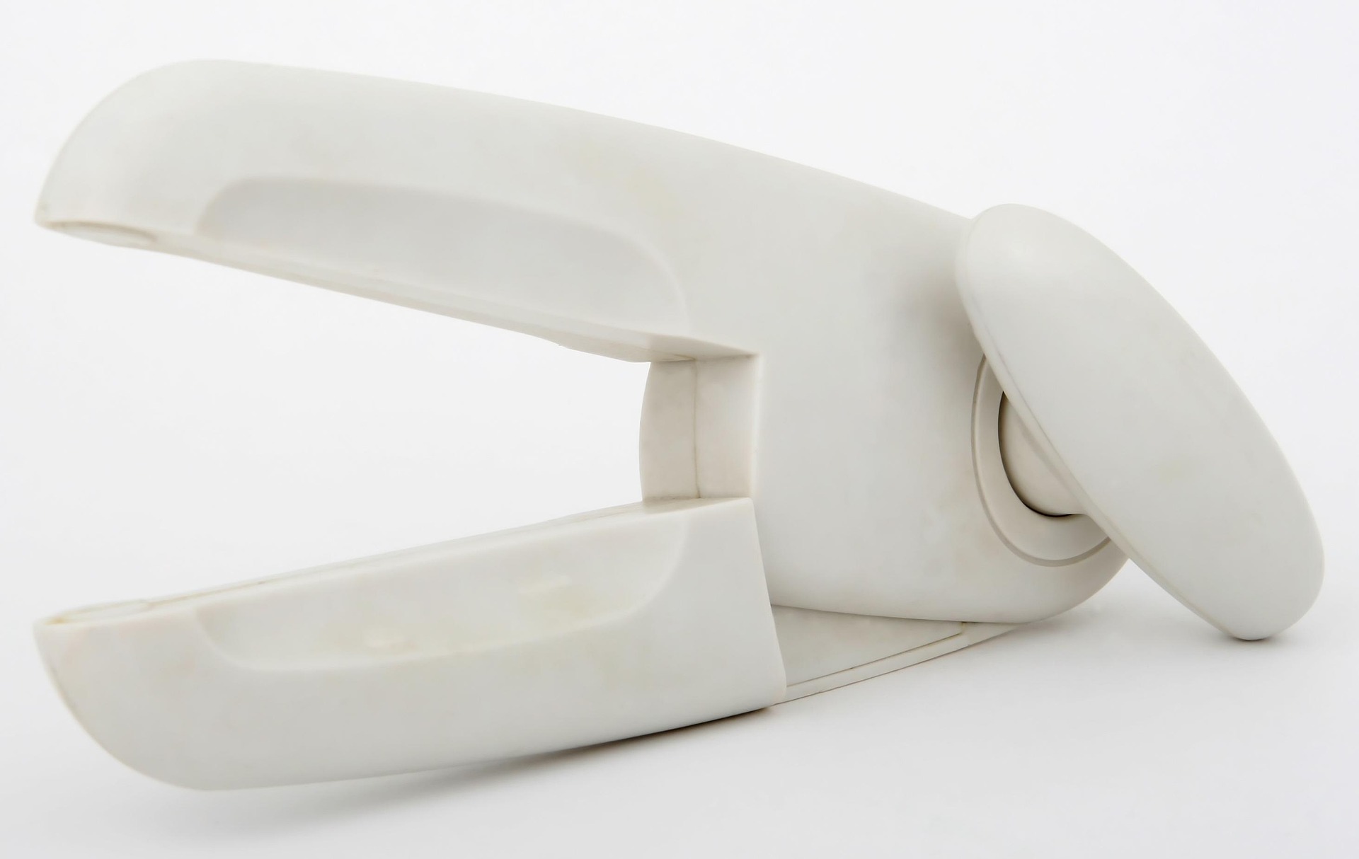 Best Space-Saving Kitchen Gadgets (2026 Guide)